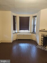 113 W Beechtree Ln in Wayne, PA - Building Photo - Building Photo