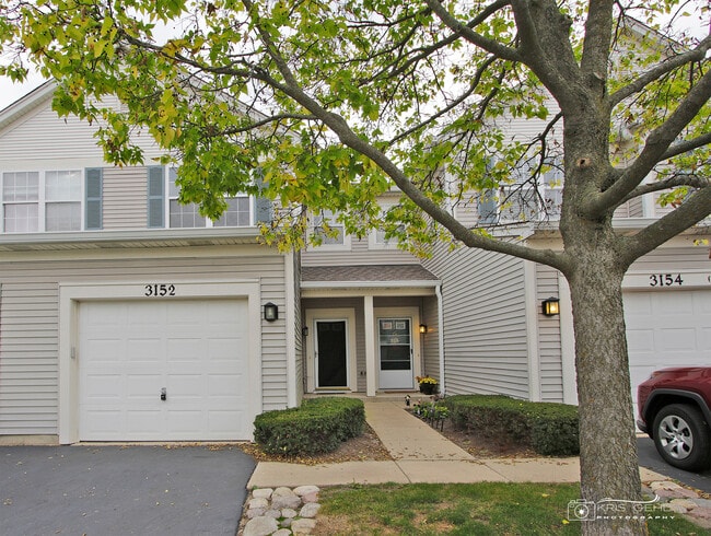 3152 Falling Waters Ln