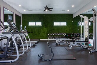 The Esplanade in San Jose, CA - Building Photo - Building Photo