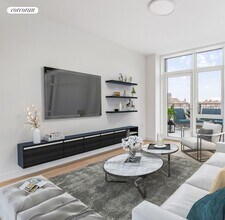 1516 Park Ave in New York, NY - Building Photo - Building Photo