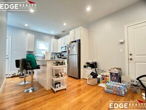 3 Islington Ter, Unit 1 in Boston, MA - Building Photo - Building Photo