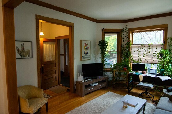 3916 N Kildare Ave, Unit 1 in Chicago, IL - Building Photo - Building Photo