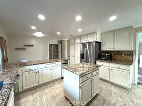 28091 Haria in Mission Viejo, CA - Building Photo - Building Photo