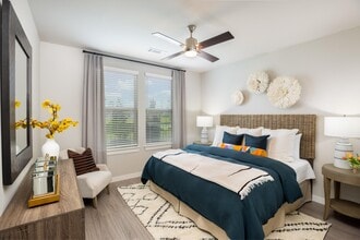 Allora Kinder Ranch in San Antonio, TX - Foto de edificio - Building Photo