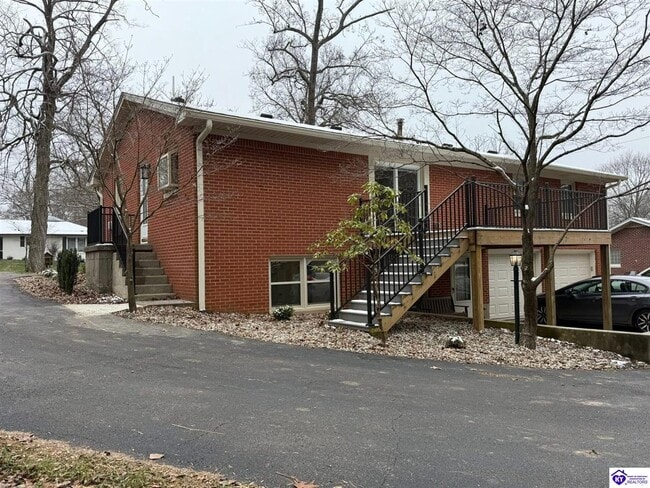 913 Dogwood Cir in Elizabethtown, KY - Building Photo - Building Photo