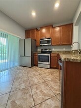 2427 Willimette Dr in Wesley Chapel, FL - Building Photo - Building Photo