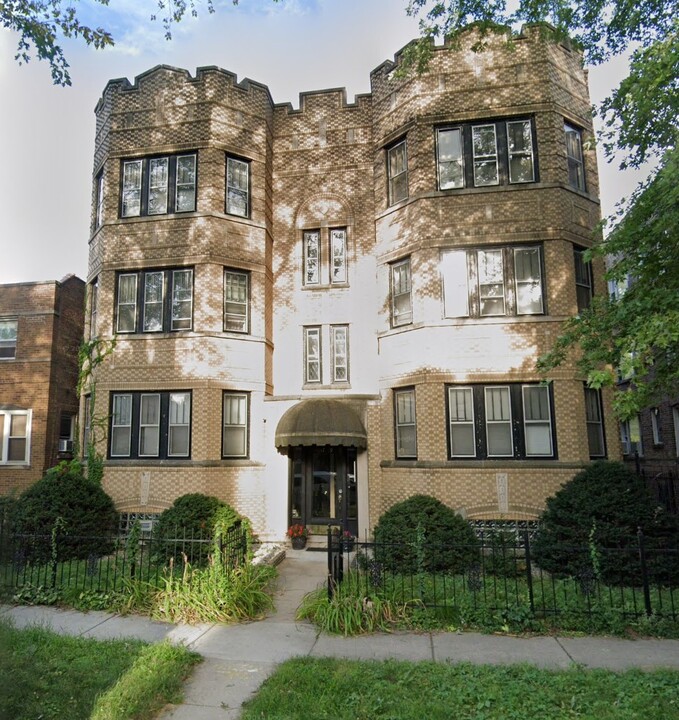 8617 S Ingleside Ave in Chicago, IL - Building Photo