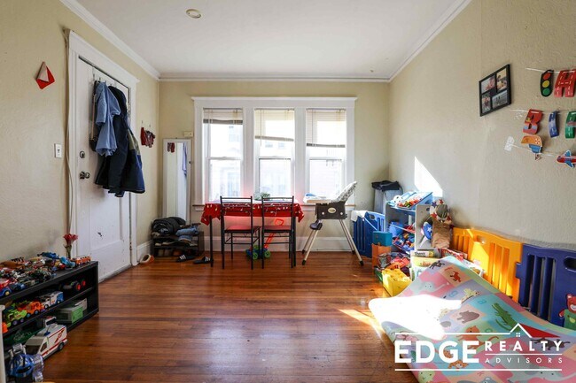 property at 5 Pama Gardens