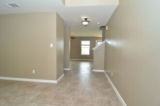 173 Prairie Verbena Dr in Kyle, TX - Foto de edificio - Building Photo