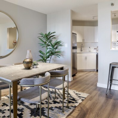 1750 N Clark St in Chicago, IL - Building Photo - Building Photo