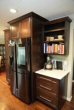 211 Sandalwood Dr in Naperville, IL - Foto de edificio - Building Photo