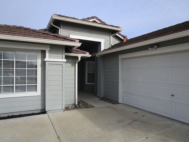 206 Acorn Ct in Oakley, CA - Building Photo - Building Photo