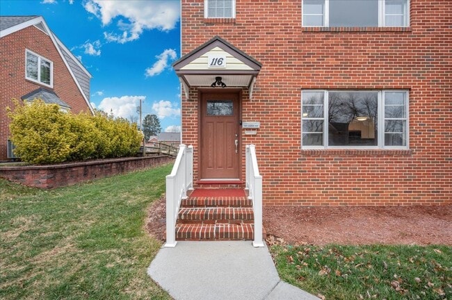 116-118 Linden Ave in Hagerstown, MD - Foto de edificio - Building Photo