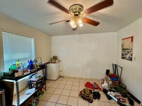 517 N Lydia Ave in Stephenville, TX - Building Photo - Building Photo