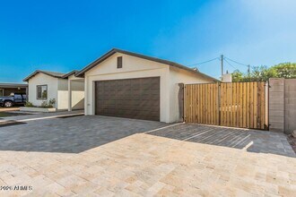 2220 N 66th St in Scottsdale, AZ - Building Photo - Building Photo