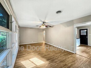 416 Burbank St in Williamsburg, VA - Building Photo - Building Photo