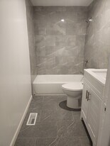 460 Quincy St, Unit 2 in Boston, MA - Building Photo