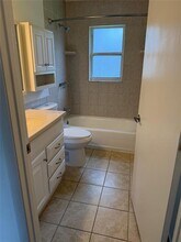 5399 NE 11th Ave in Ocala, FL - Building Photo - Building Photo