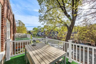 800 Magnolia Ave in Charlotte, NC - Foto de edificio - Building Photo