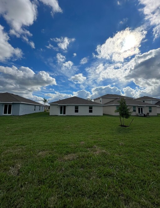 19832 Green Pasture Rd in Lehigh Acres, FL - Building Photo - Building Photo