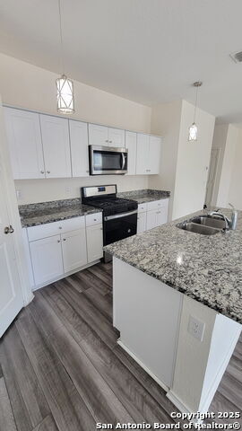 property at 13538 Sunrise Mdw