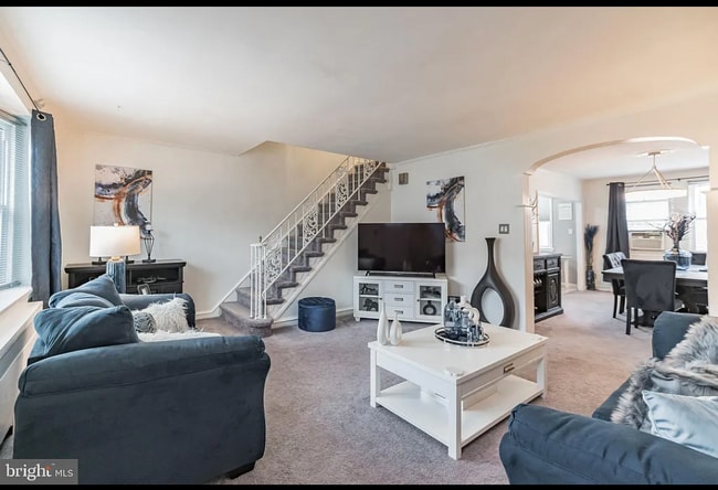 1252 Gilham St photo'