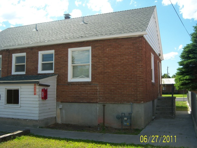 752 Sage St in Elko, NV - Foto de edificio - Building Photo