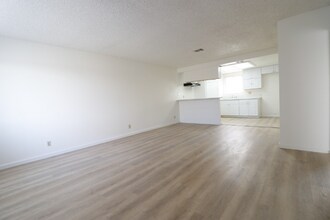 21645 Powhatan Rd in Apple Valley, CA - Building Photo - Building Photo