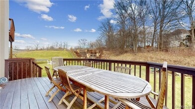 11 Dorian Way in Camp Bell Hall, NY - Building Photo - Building Photo