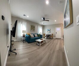 5010 Wilmington St-Unit -A in Houston, TX - Building Photo - Building Photo