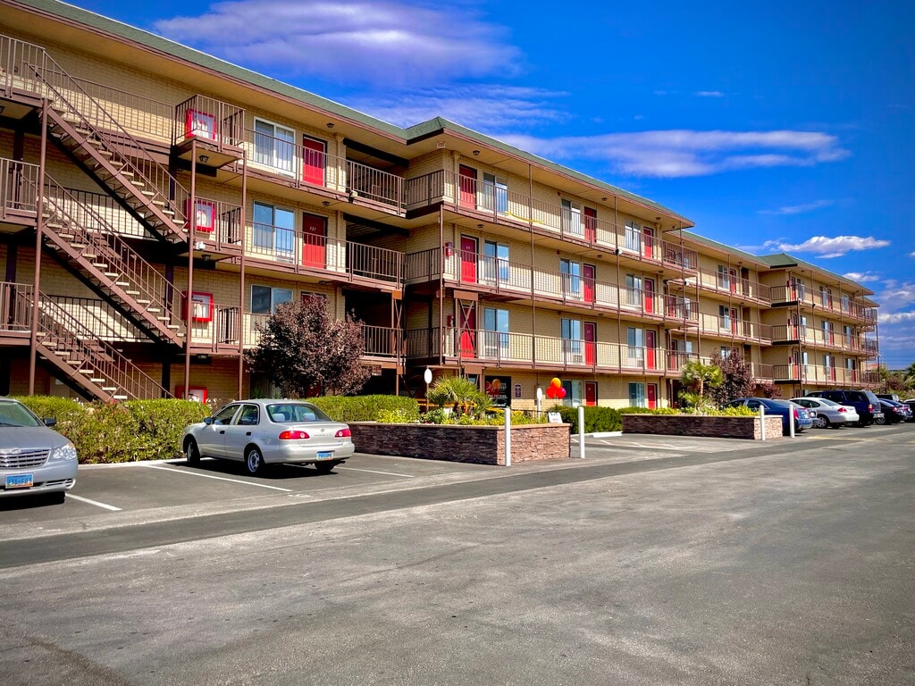 Katie Court Apartments Las Vegas, NV Apartments