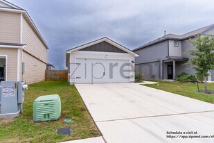 366 Fairlawn Wy in Maxwell, TX - Building Photo