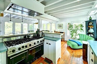 149 Atlantic Ave in Amagansett, NY - Building Photo - Building Photo