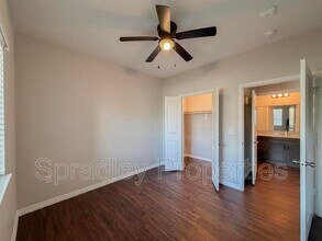 1124 W Ave O in Belton, TX - Building Photo - Building Photo