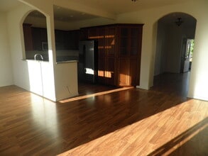 362 Jan's Ct in Medford, OR - Building Photo - Building Photo