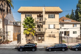 647 18th St in Los Angeles, CA - Building Photo - Building Photo
