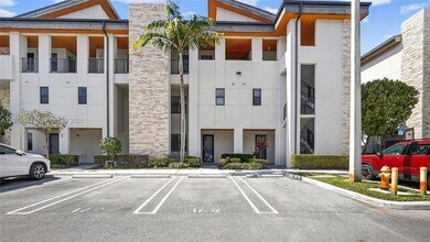 10455 NW 82nd St in Doral, FL - Foto de edificio - Building Photo