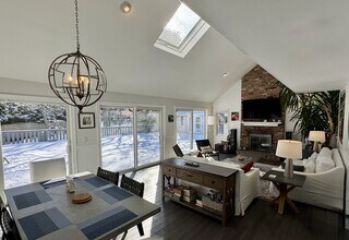 17 Shorewood Dr in East Hampton, NY - Building Photo - Building Photo