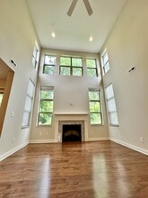 Bercley Woods Townhomes in Gahanna, OH - Foto de edificio - Building Photo