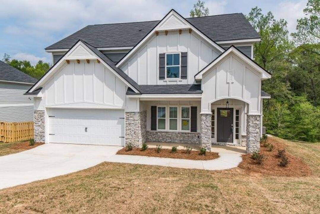 4900 Wisteria Ln in Columbus, GA - Building Photo