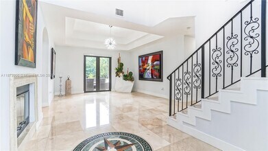 6950 SW 97th Ave in Miami, FL - Building Photo - Building Photo