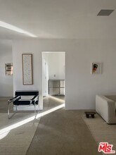 17601 Cohasset St in Los Angeles, CA - Building Photo - Building Photo