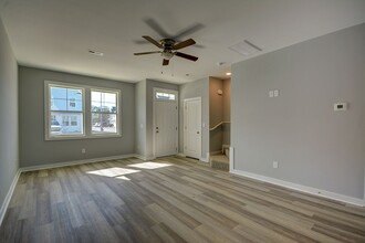 601 Windsurfing Ln in Sneads Ferry, NC - Building Photo - Building Photo