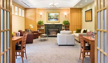 547 VFW Parkway in Boston, MA - Building Photo - Building Photo