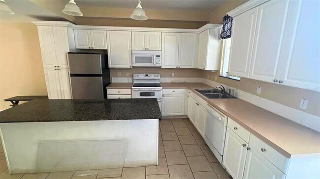 2088 Heritage Ky Blvd in Kissimmee, FL - Building Photo - Building Photo