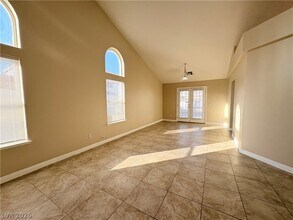 6544 Timberview Ct in Las Vegas, NV - Building Photo - Building Photo