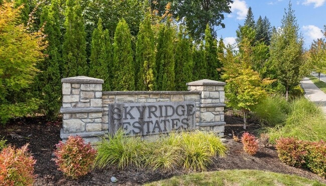 12165 318th Avenue SE in Sultan, WA - Foto de edificio - Building Photo