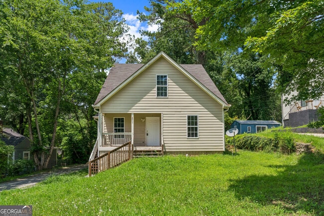 2045 Baker Rd NW in Atlanta, GA - Building Photo - Building Photo