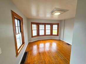 973 Emerson St in Rochester, NY - Building Photo - Building Photo