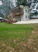 5116 Sargent St in Forest Park, GA - Building Photo